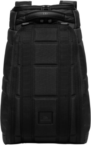 DB Hugger Backpack 20L Black Out
