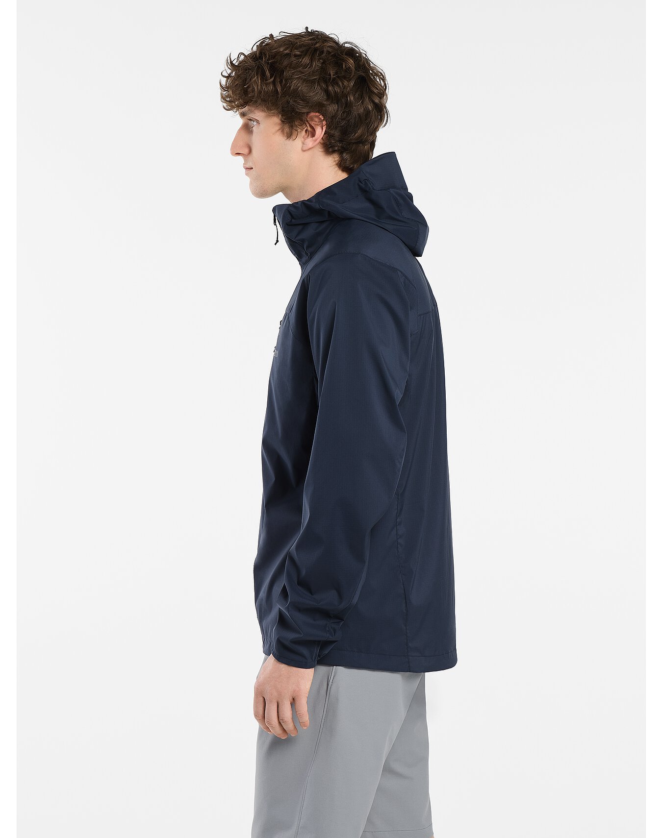 Squamish-Hoody-Black-Sapphire-Side-View-Left