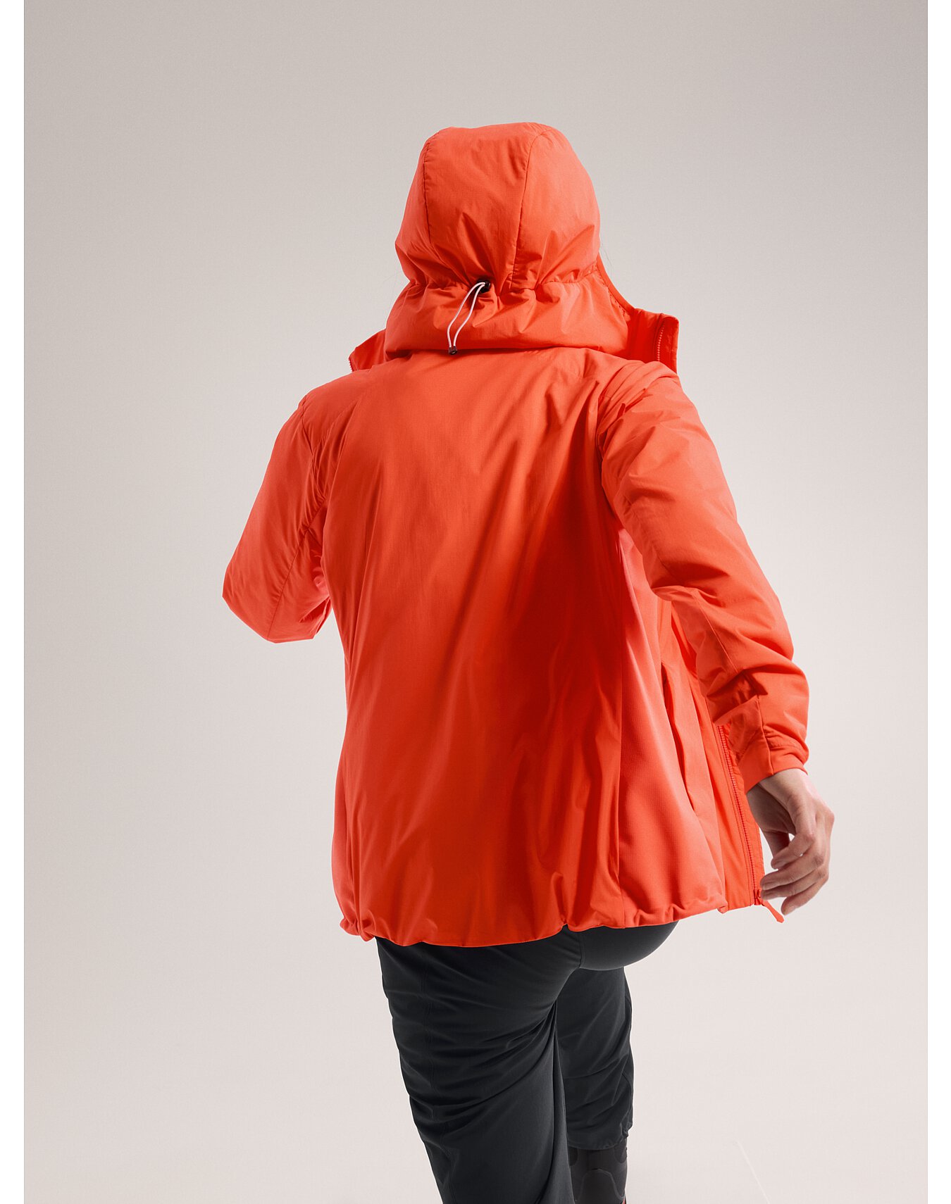 F24-X000006780-Atom-Hoody-Solaris-Women-s-Back-View