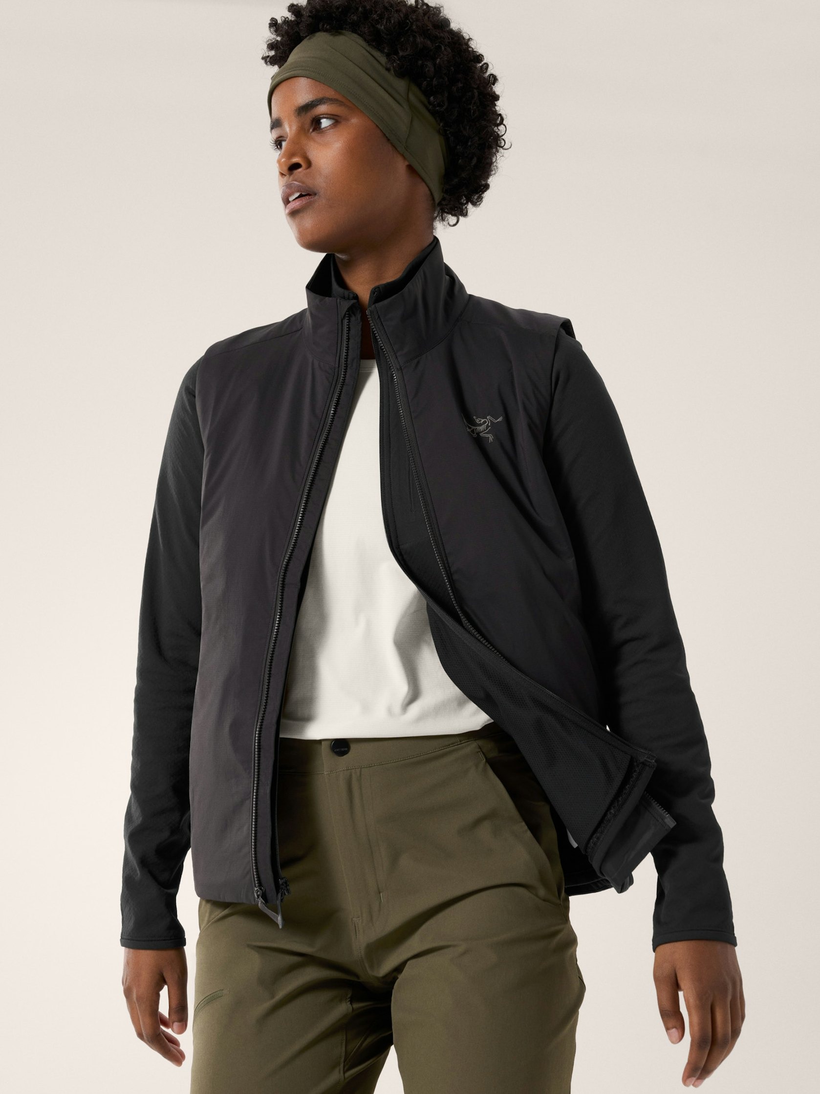 S25-X000009507-Atom-Vest-Black-W (4)