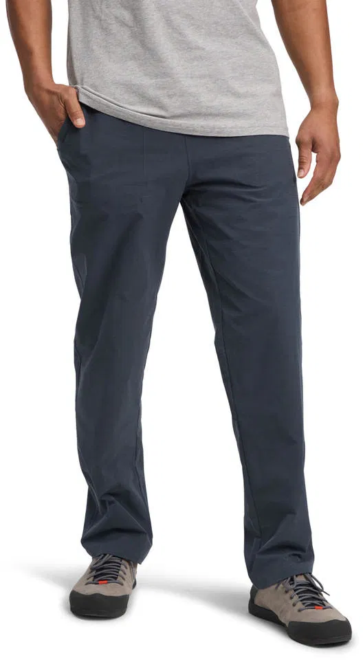 750148_0038_M_Sequence_Pants_Cha_1920x1920