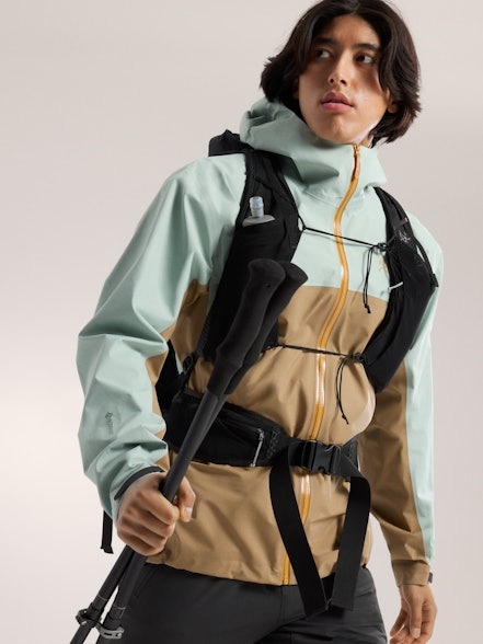 S25-X000007726-Beta-Jacket-Trail (1)