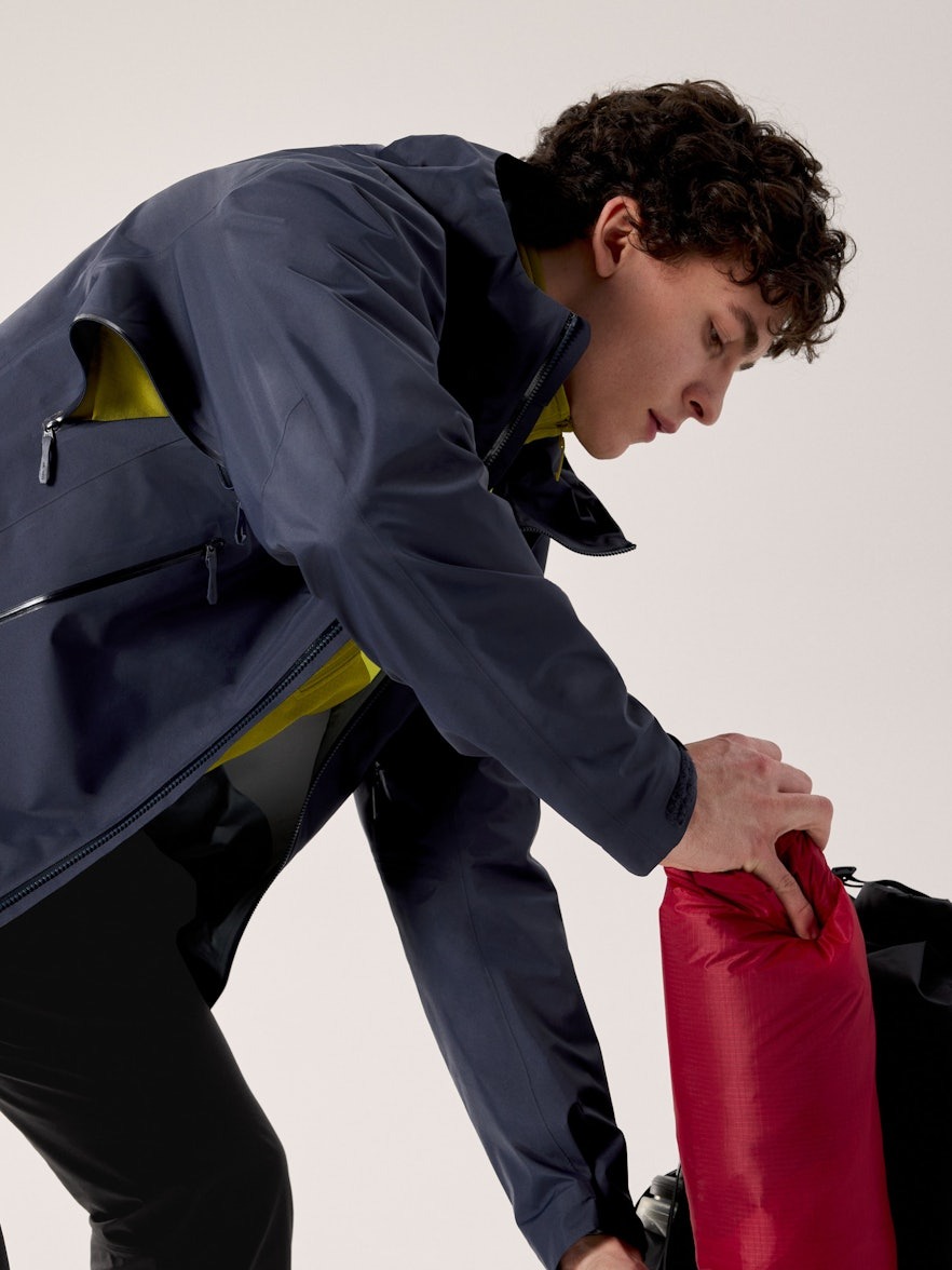 F25-X000010552-Beta-SL-Jacket-Bl (16)