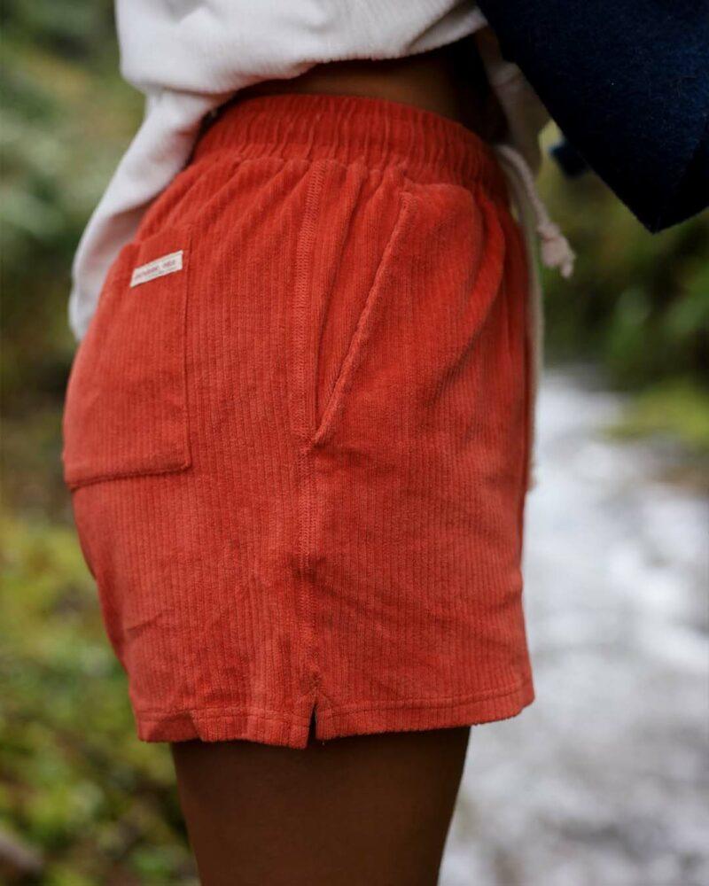 Amundsen Sports Amundsen 4incher Comfy Cord Shorts Womens Red Clay WSS63.1.165 Platou Sport 5