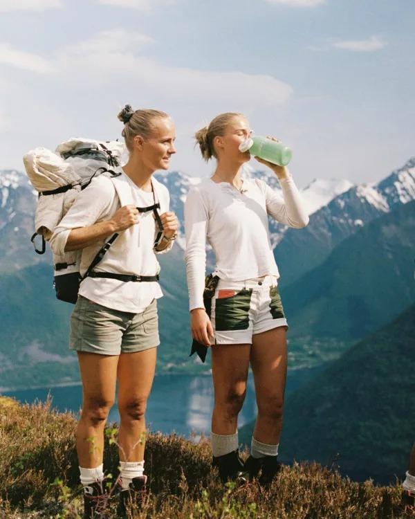 Amundsen Sports Amundsen 5incher Field Shorts Womens Offwhite-Stormy Blue WSS53.2.014 Platou Sport 3