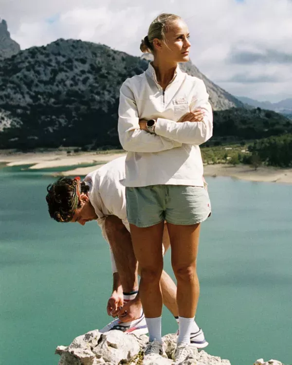 Amundsen Sports Amundsen Ditch-Hiker Pullover Womens Oatmeal-Faded Mublerry Green WSW75.1.402 Platou Sport 2