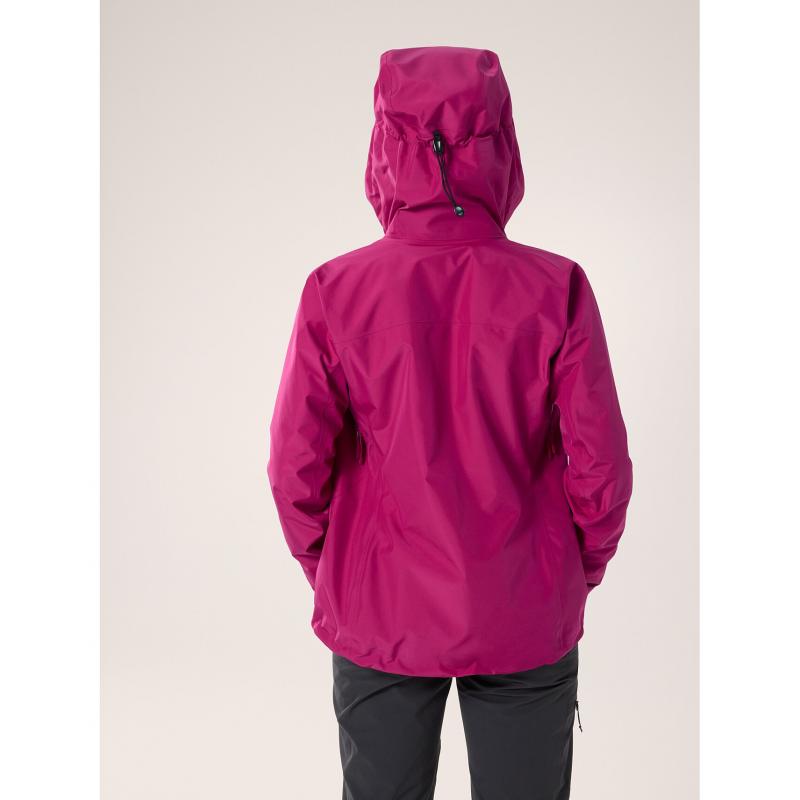 ArcTeryx Arcteryx Beta LT Jacket Womens Amaranthus-Edziza X000007239 Platou Sport 6