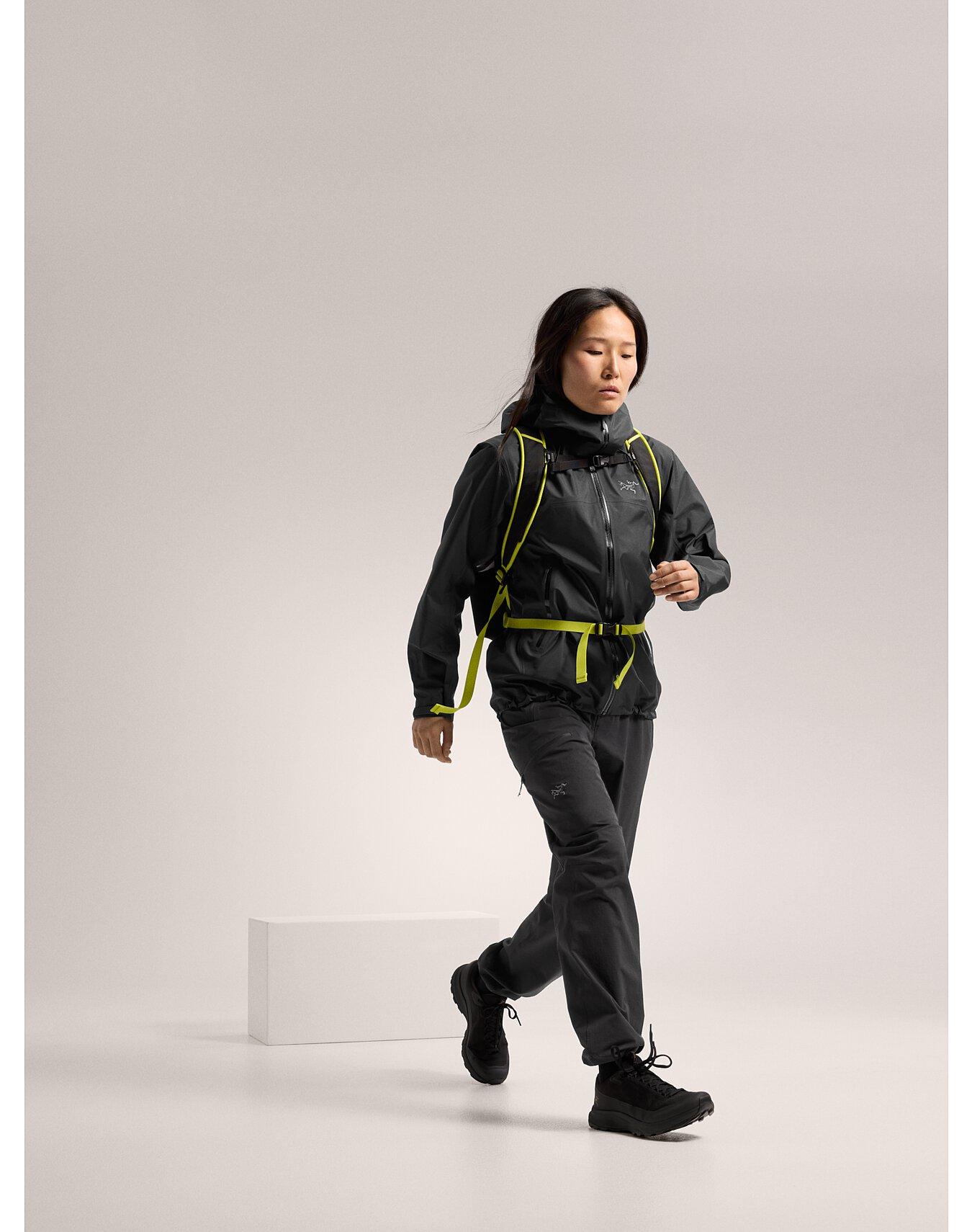 ArcTeryx Arcteryx Beta SL Jacket Womens Black X000009680 Platou Sport 6