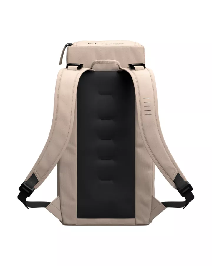 Douchebags DB Hugger Backpack 20L Fogbow Beige 1000174101501 Platou Sport 2