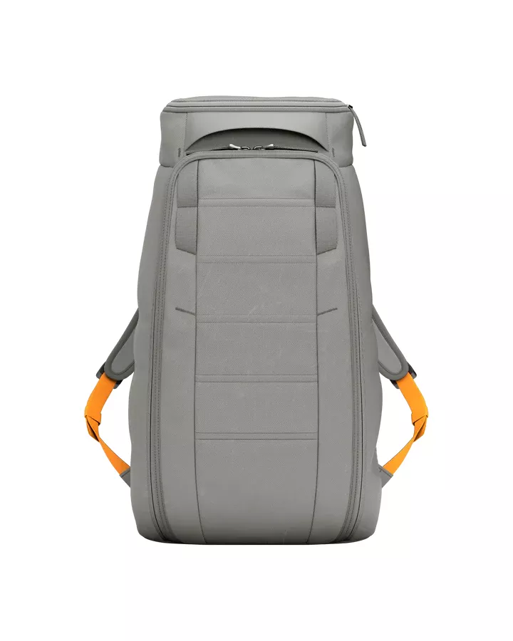 Douchebags DB Hugger Backpack 25L Sand Grey 1000175009001 Platou Sport 3