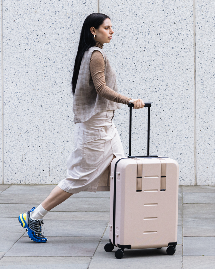 Douchebags DB Ramverk Check-in Luggage Medium Fogbow Beige 505A48 Platou Sport 9