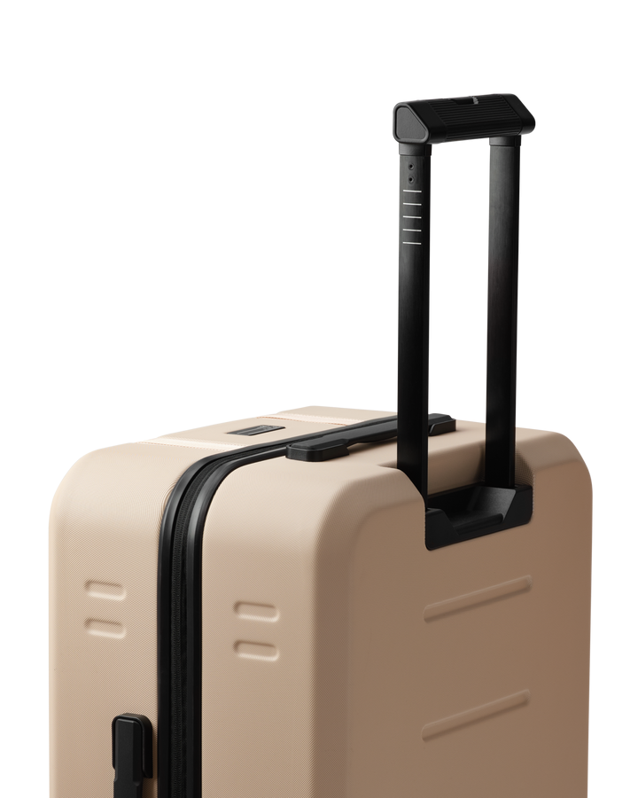 Douchebags DB Ramverk Front-access Carry-on Fogbow Beige 504A48 Platou Sport 2