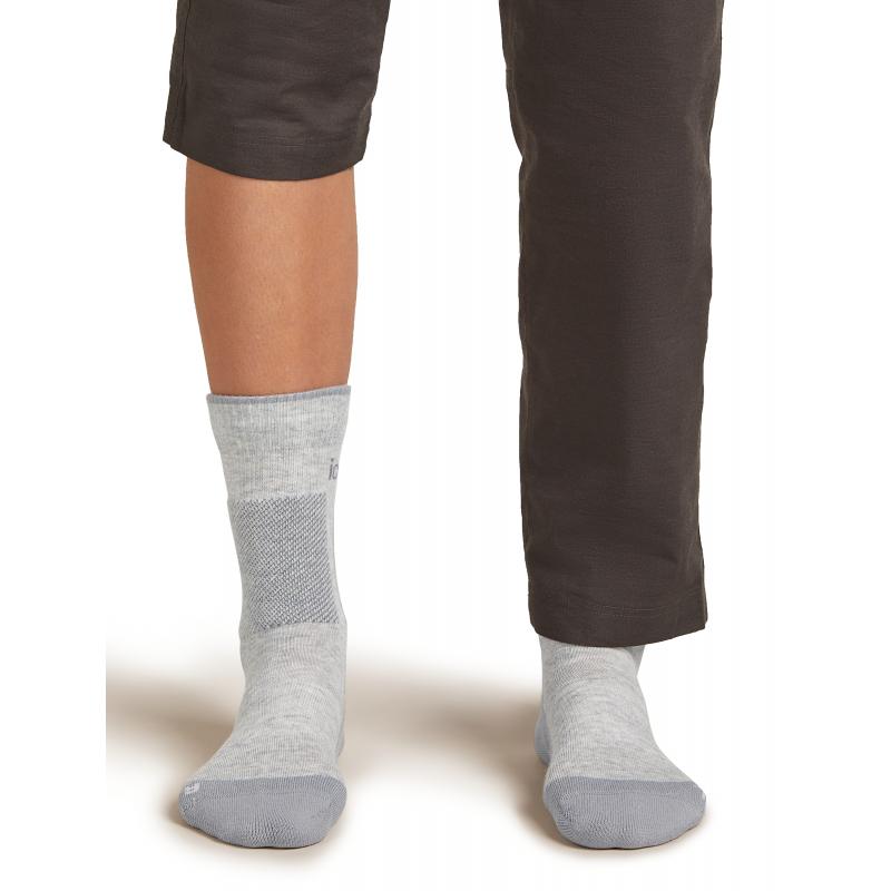 Icebreaker Icebreaker Women Merino Hike+ Medium Crew 0A578I Platou Sport Bergen 3