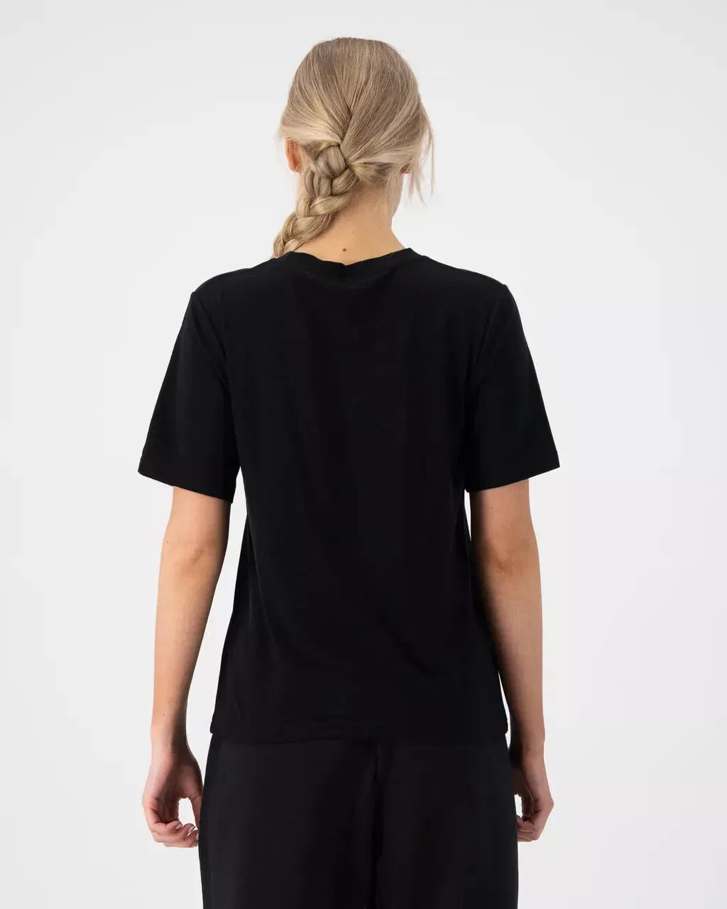 Mons Royale Mons Royale Icon Relaxed Tee Womens Black 100447-1239-001 Platou Sport 2