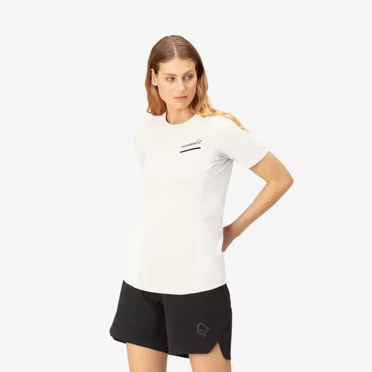 Norrøna Norrøna senja equaliser lightweight T-shirt Ws Snow White 5807-23 Platou Sport 4