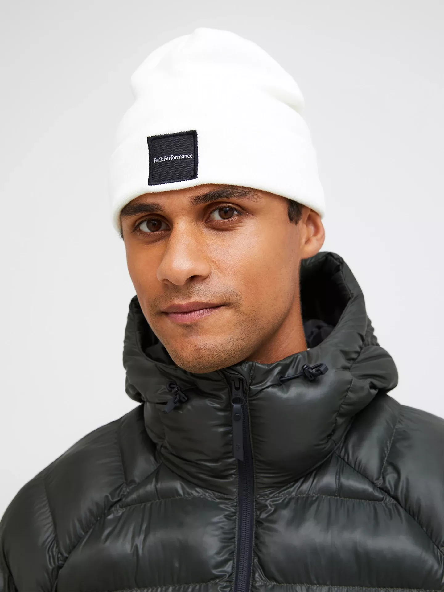 Peak Performance Peak Performance Switch Hat Offwhite G77781 Platou Sport 1