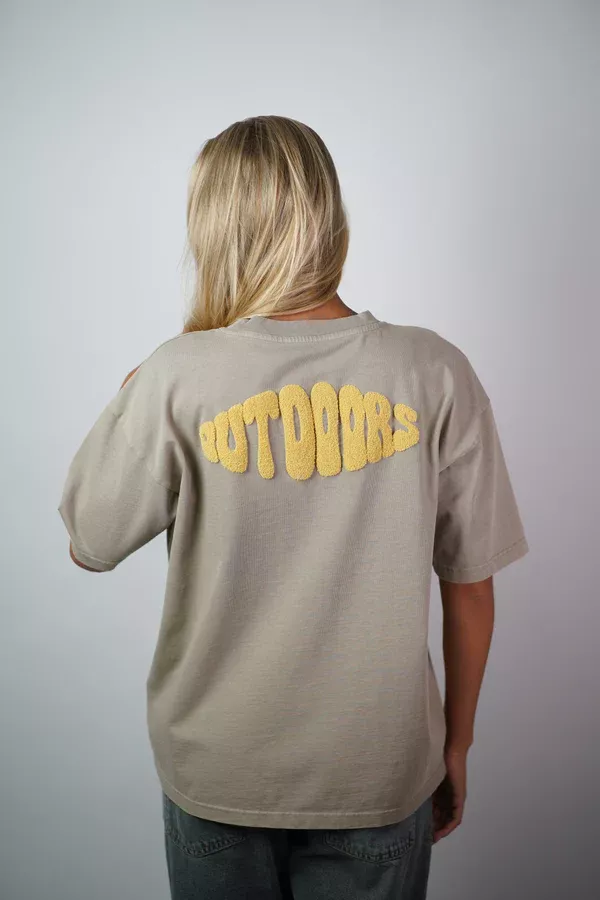 Pre Après Pre Après Outdoors Oversized Tee Khaki Grey Platou Sport 1