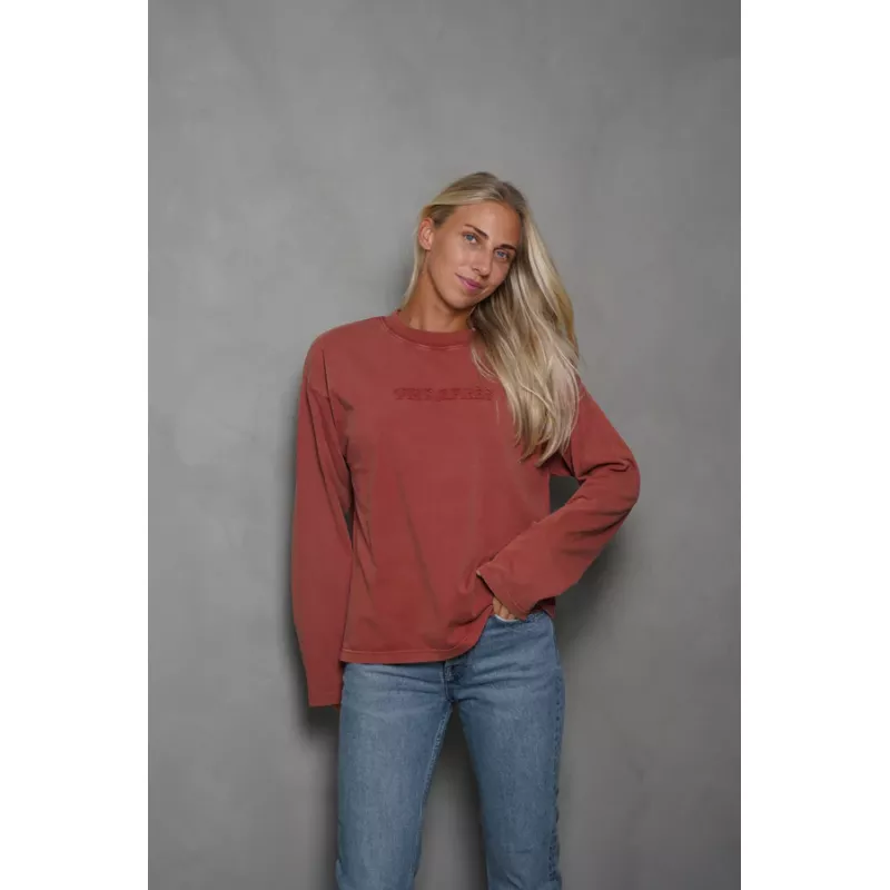 Pre Après Distressed Long Sleeve Brick Red