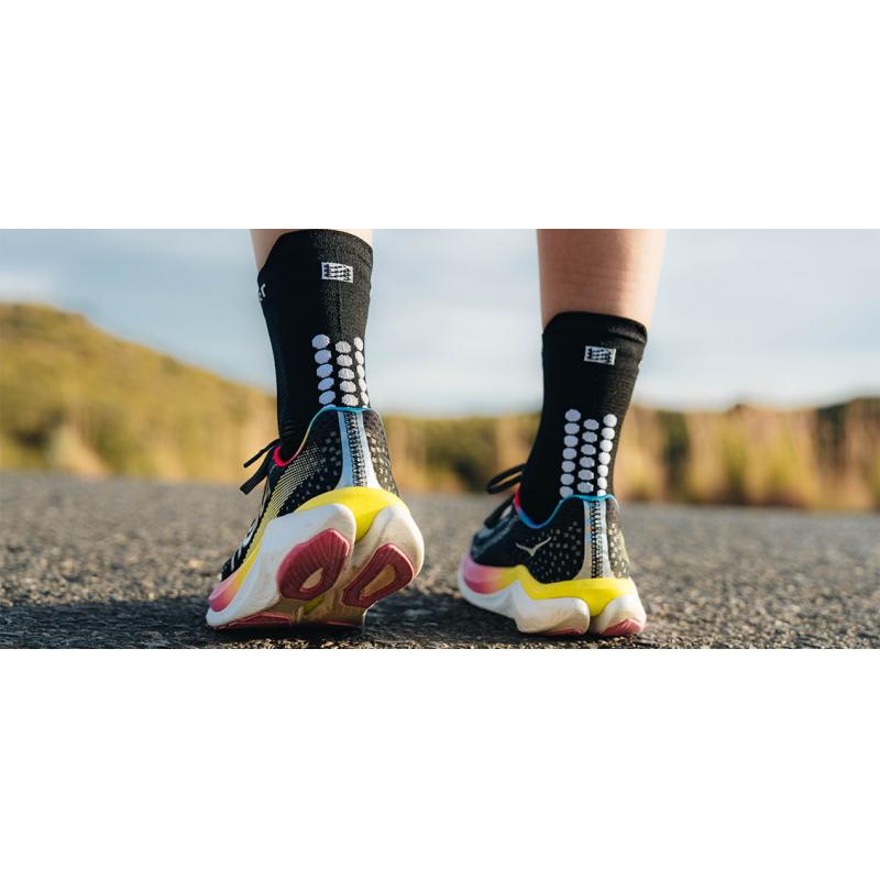 Compressport PRO RACING SOCKS V4.0 RUN HIGH Black/White - Bilde 3