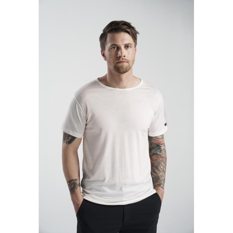 Devold Devold Breeze Merino 150 T-Shirt Man GO 180 210 A Platou Sport Bergen 5