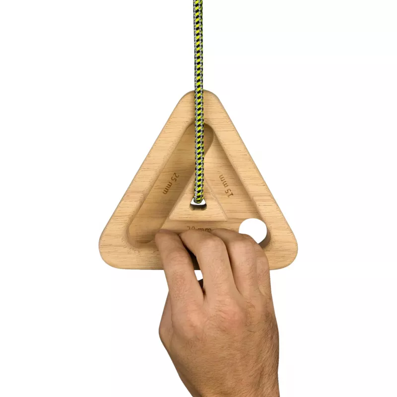 Y&Y Triangle Wood